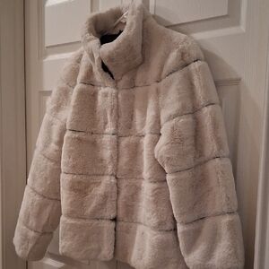 Karl Lagerfeld Elegant Black and Cream Outerwear Size Medium NWT